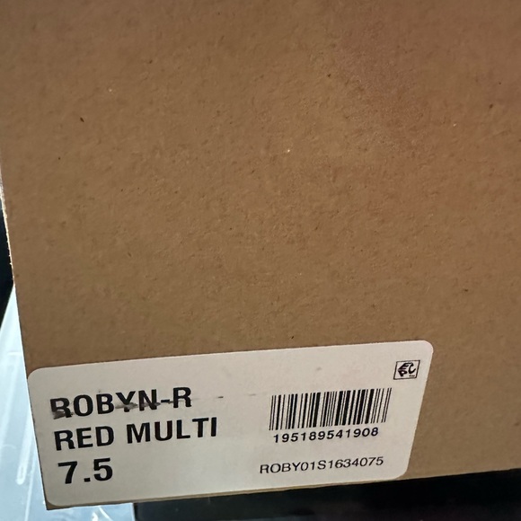 Steve Madden Women's Robyn Rhinestone Booties Red Size 7.5M - Picture 3 of 5